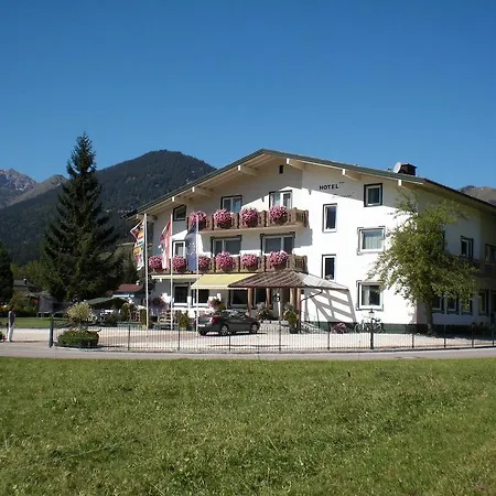 Naturparkhotel Florence מלון וויסנבאך אם לך