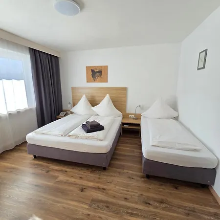 Naturparkhotel Florence 3* وزنباك أمليش